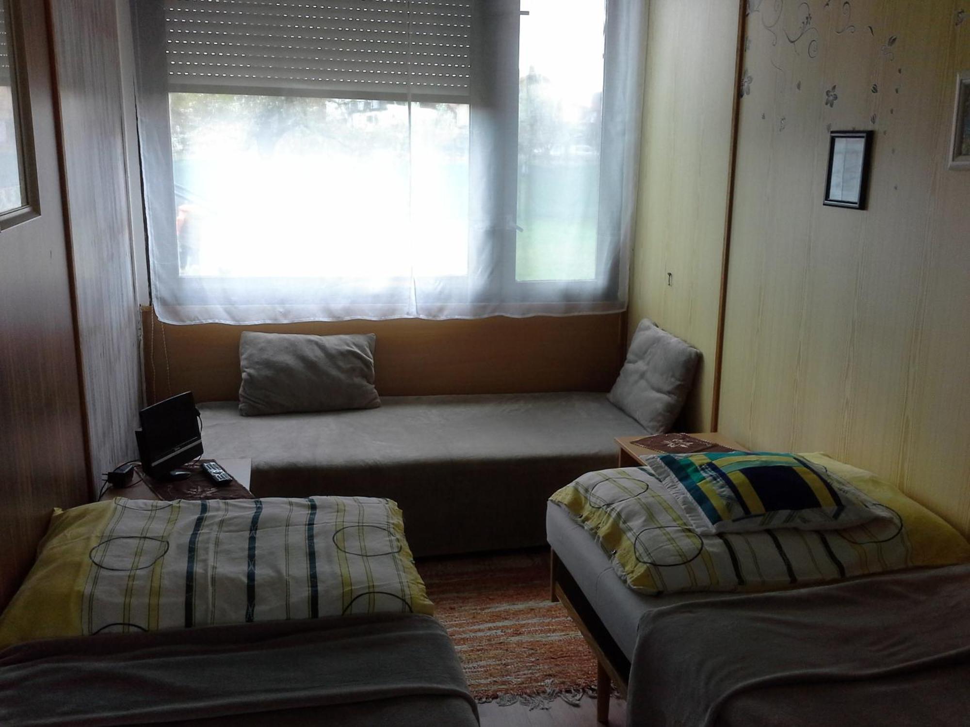 Utulny Privat Appartement Veľký Meder Buitenkant foto